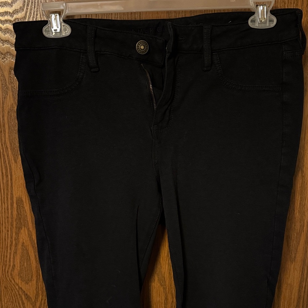American Eagle Black Jeggings